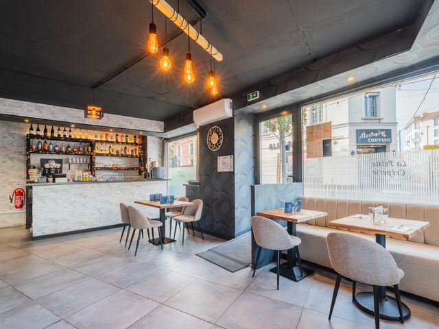 La Petite Crêperie Notre salle